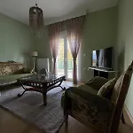η αυλή Appartement *