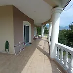 Appartement η αυλή