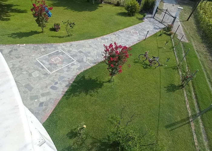 Η Αυλή Apartament