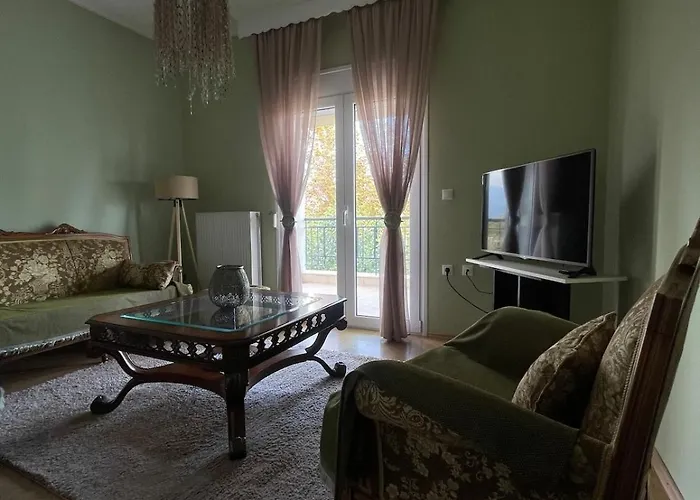 Η Αυλή Apartament *